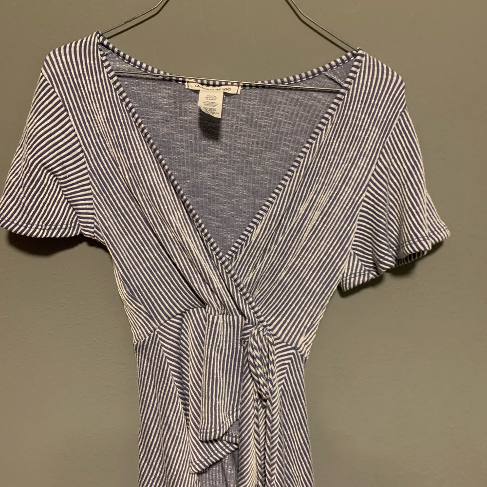 Size small blue & white striped shirt
